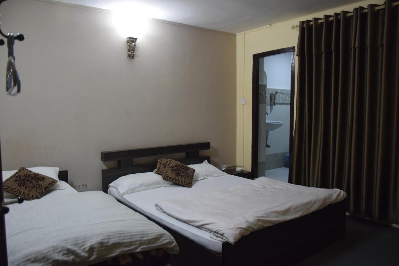 Hotel Siraaj Lalitpur Экстерьер фото